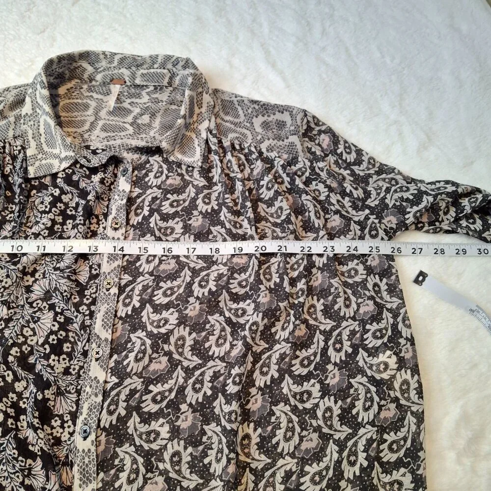 Free People Floral Blouse Animal Print Sheer Sz S Flowy Relaxed Fit Boho Preppy